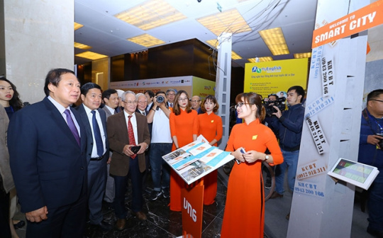 Nhiều giải pháp công nghệ thông minh được trình diễn tại Internet Day 2017