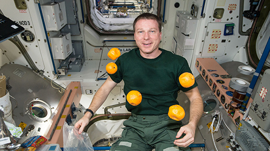 Chuyện trên tàu vũ trụ