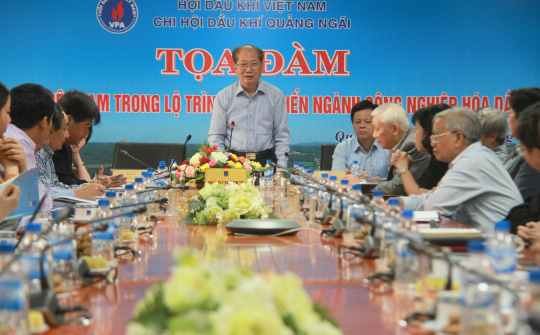 Cần có tính toán kỹ lưỡng trong phát triển công nghiệp hóa dầu 