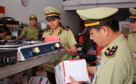 Quy định 4 ngạch công chức Quản lý thị trường