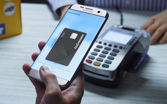 Samsung dừng đưa dịch vụ thanh toán điện tử điện thoại giá rẻ