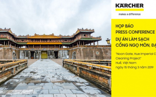 Làm sạch Cổng Ngọ Môn bằng công nghệ Hơi nước nóng