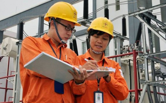 Giá thành sản xuất kinh doanh điện năm 2017 là 1.667 đồng/kWh