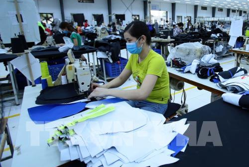 Cảnh giác hàng Trung Quốc tìm cách "khoác áo" hàng Việt né thuế xuất sang Mỹ