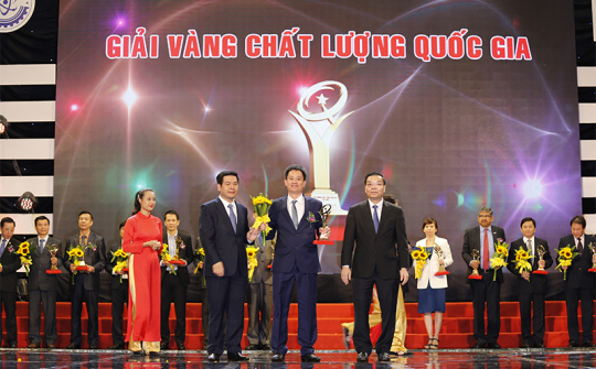 75 DN được tặng Giải thưởng Chất lượng Quốc gia