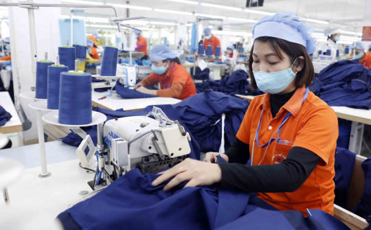 Giảm chi phí logistics sẽ tăng sức cạnh tranh cho hàng dệt may xuất khẩu