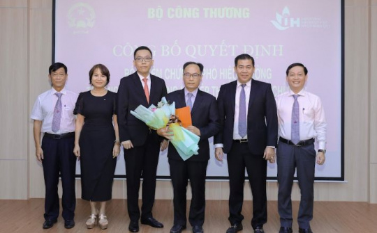 IUH công bố quyết định bổ nhiệm Phó Hiệu trưởng