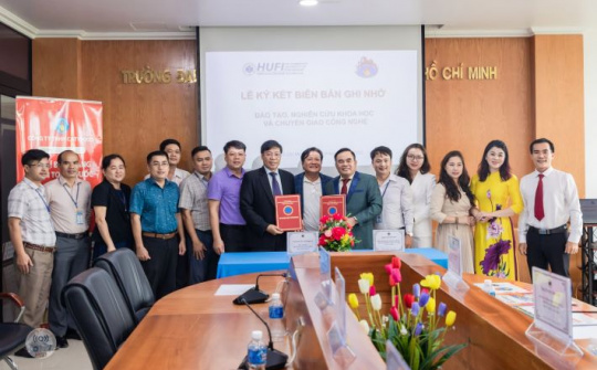 HUFI: Ký kết hợp tác ra mắt sản phẩm  “Mỳ trái cây thanh long công nghệ Nano”