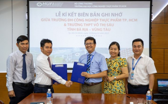 Lễ ký kết hợp tác giữa HUFI và Trường THPT Võ Thị Sáu tỉnh Bà Rịa - Vũng Tàu