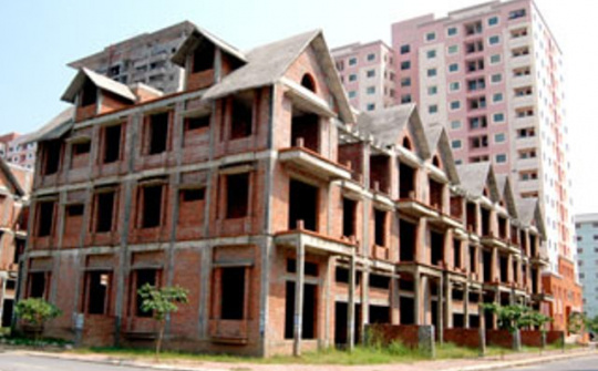 Kiểm soát sự mất an toàn của nền móng công trình liền kề khi thi công ép cọc cho công trình xây chen