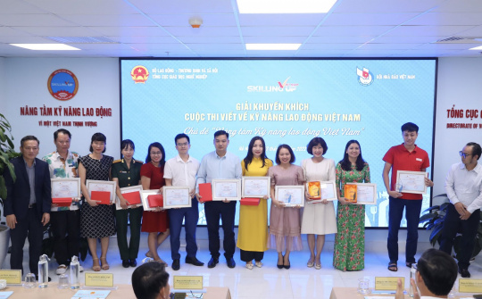 Trao giải cuộc thi viết về Kỹ năng lao động: Tạp chí Công Thương giành giải Khuyến khích
