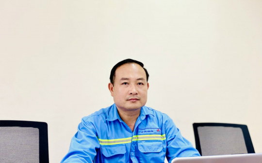 Chủ tịch Công đoàn Tấm lá Phú Mỹ - VNSTEEL Võ Văn Nguyên: Khi “đất đã hóa tâm hồn”*