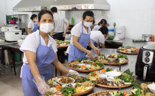 NatSteelVina: Khánh thành nhà ăn ca tự chọn