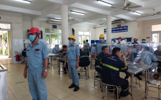 Bếp ăn ca của Thép Miền Nam - VNSTEEL: Luôn đỏ lửa trong những ngày Covid