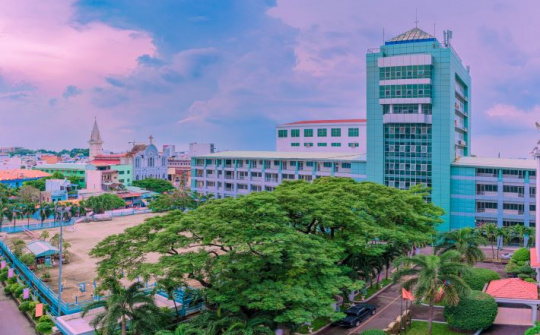 Đại học Công nghiệp Thành phố Hồ Chí Minh: Liên kết đào tạo chuyển tiếp quốc tế