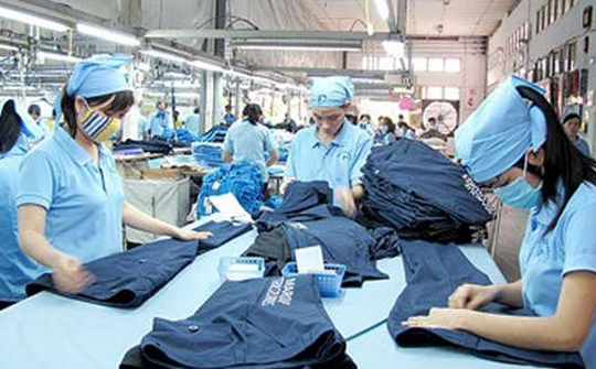 Dệt may, da giày tiếp tục là điểm sáng của nền kinh tế
