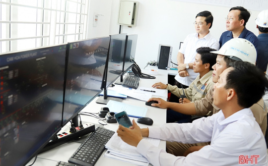 Nhà máy điện mặt trời đầu tiên Hà Tĩnh sản xuất 12 triệu kwh sau 1 tháng vận hành