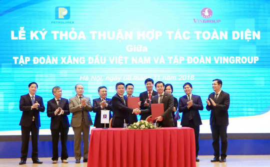 Vingroup bắt tay Petrolimex xây dựng hệ thống trạm sạc và cho thuê pin cho xe điện