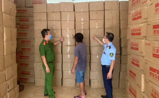 Hà Nội: Xử lý hơn 2.065 vụ vi phạm, thu nộp ngân sách nhà nước gần 285 tỷ đồng trong tháng 8