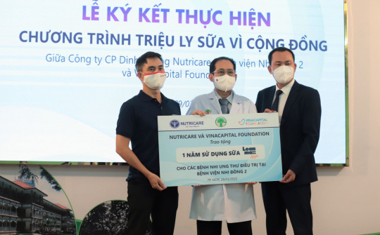 Nutricare mang "Triệu ly sữa vì cộng đồng" đến với Bệnh viện Nhi đồng 2