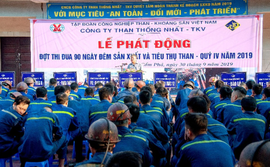 Than Thống Nhất phát động "90 ngày đêm sản xuất và tiêu thụ than"