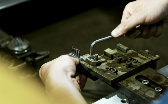 Thiết kế kỹ thuật chuyên ngành và phức hợp của sản phẩm hàng hóa công nghiệp là thiết kế khó khăn nhất để nâng cao sức cạnh tranh