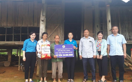 Tháng công nhân: Công đoàn Vinapaco thiết thực chăm lo, tri ân người lao động