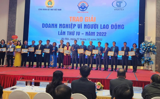 Công đoàn Dệt may Việt Nam luôn đồng hành cùng doanh nghiệp và người lao động