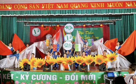 Sôi nổi nhiều hoạt động chào mừng 40 năm Ngày truyền thống Giấy Bãi Bằng