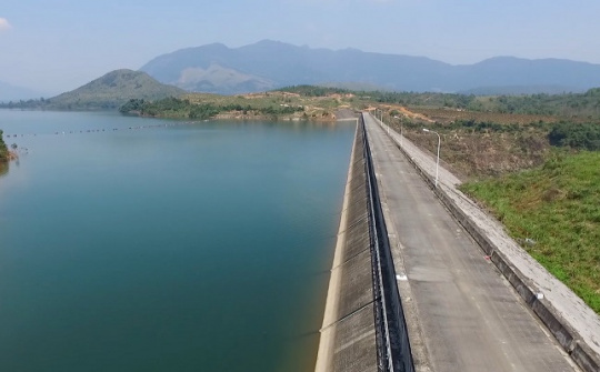 Thủy điện Quảng Trị cắt 110 triệu m3 nước cho hạ du trong đợt đỉnh lũ gần 1000 m3/s