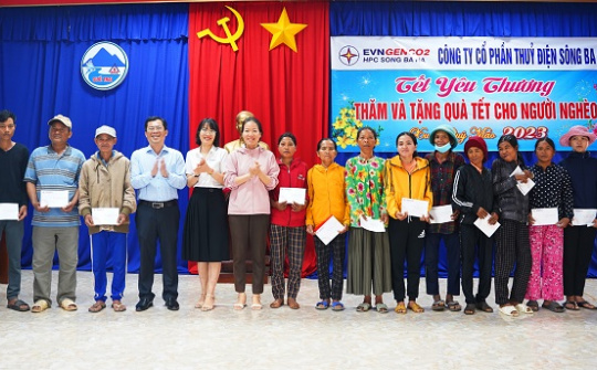 Thủy điện Sông Ba Hạ phối hợp với địa phương chăm lo Tết cho người nghèo