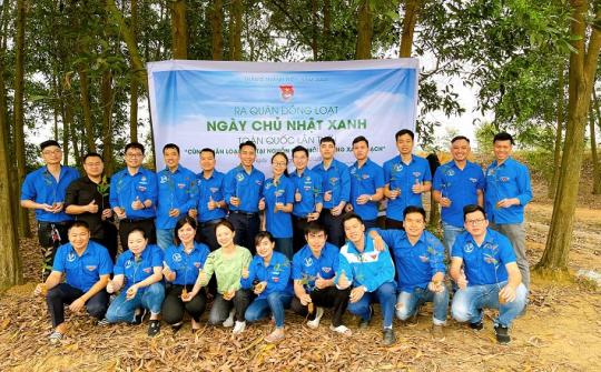 Đoàn Thanh niên VINAPACO thiết thực bảo vệ môi trường hưởng ứng "Ngày chủ nhật xanh"