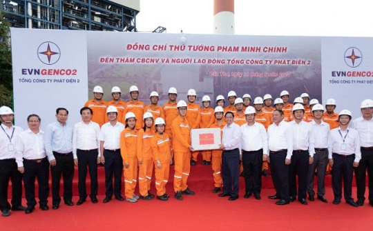 Thủ tướng Chính phủ Phạm Minh Chính đến thăm và làm việc tại Tổng Công ty Phát điện 2