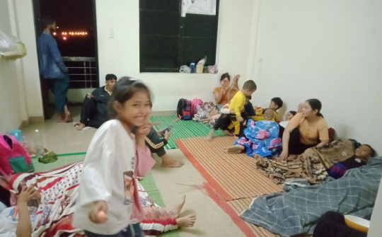 Thủy điện A Vương, ấp áp tình người giúp dân trong bão Noru