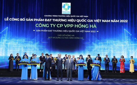 Văn phòng phẩm Hồng Hà tiếp tục nhận được danh hiệu Thương hiệu Quốc gia