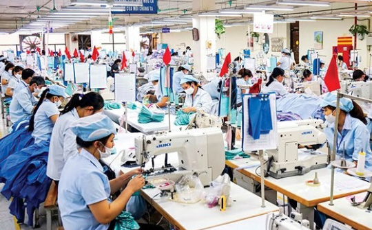 Phát triển nhân lực quản trị ở một số địa phương và doanh nghiệp: Bài học cho doanh nghiệp dệt may tại Hưng Yên