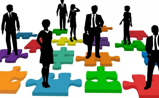 Phát triển nhân lực khu vực công đáp ứng yêu cầu cuộc cách mạng công nghiệp 4.0