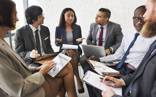 Sự ảnh hưởng của “thông tin” trong cuộc cách mạng công nghiệp 4.0 đối với quan hệ lao động