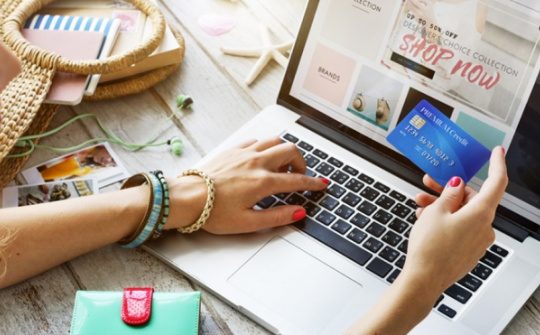 Phát triển thương mại điện tử ở Việt Nam: Thực trạng và kiến nghị