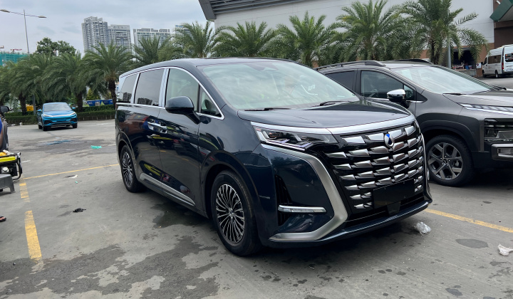 MPV cỡ lớn BYD Denza D9 lộ diện tại Việt Nam, động cơ Hybrid