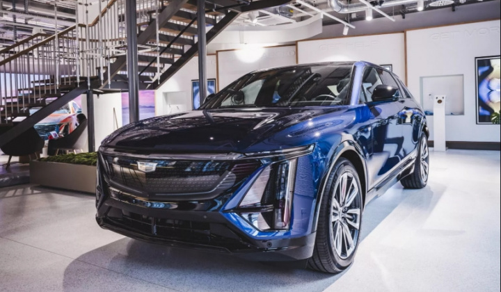 Chủ xe Cadillac Lyriq "khóc ròng" 9 tháng chờ phụ tùng: 86.000 USD cho một đống sắt bất động