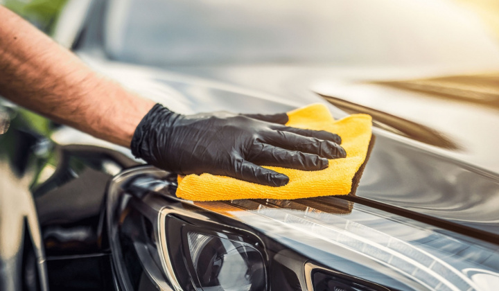 Những mẹo đơn giản giúp chiếc ô tô cũ trông như mới