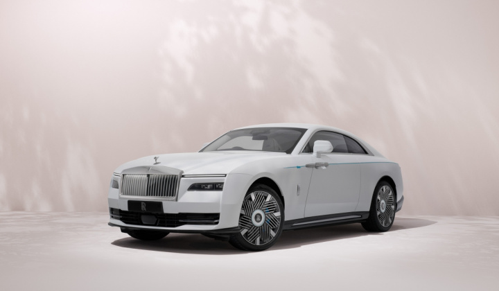 Rolls-Royce ra mắt phiên bản đặc biệt Spectre Primavera
