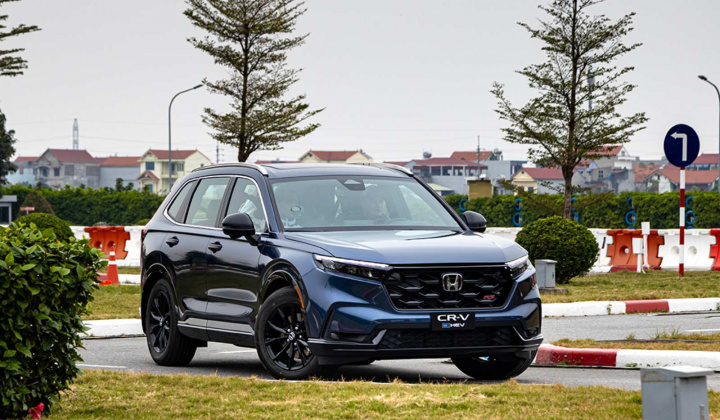 Tháng 4/2026: Xe máy tiếp tục gánh doanh số của Honda, ô tô chững lại