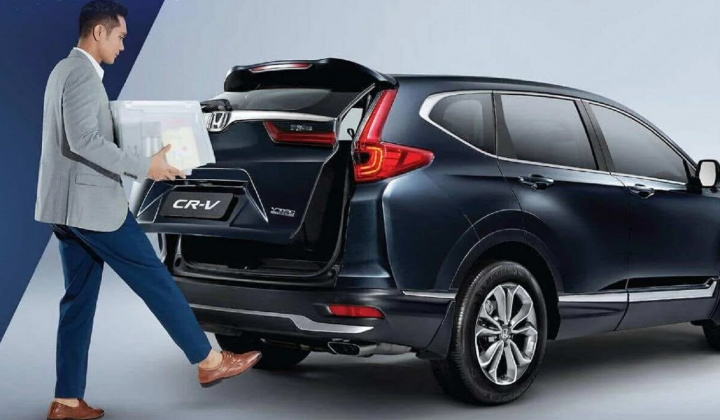 Cửa cốp điện ô tô gặp lỗi, xử lý thế nào?