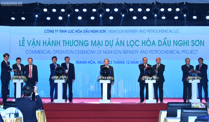 Nhà máy lọc hóa dầu Nghi Sơn chính thức vận hành thương mại