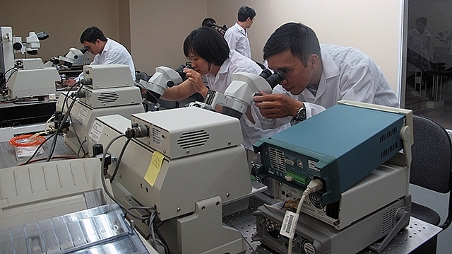 Tiêu chí, điều kiện nhập khẩu hàng hóa thuộc Danh mục sản phẩm CNTT đã qua sử dụng cấm nhập khẩu để nghiên cứu khoa học