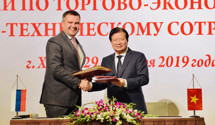 Việt Nam luôn tạo thuận lợi cho Nga trong hợp tác khai thác dầu khí