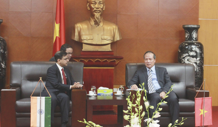 Bộ Công Thương đề nghị Ấn Độ phối hợp, gỡ khó cho doanh nghiệp xuất khẩu hương nhang