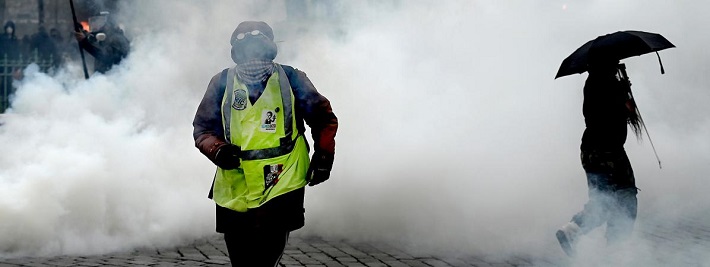 [Quốc tế nổi bật] "Áo vàng" lại xuất hiện trở lại